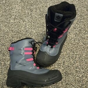 Columbia Bugaboo Snow Boots (Size 3)